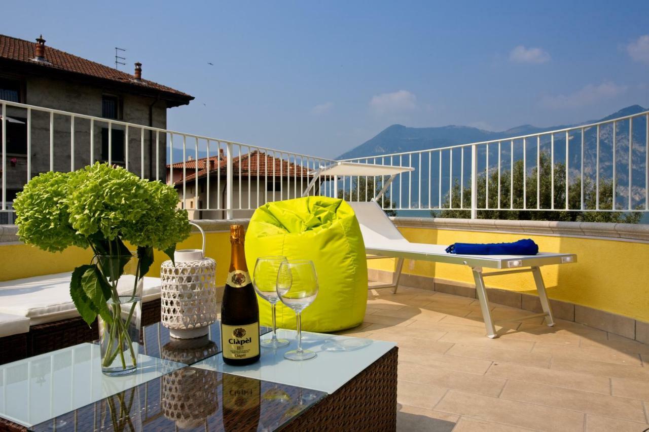 Casa Vacanze Marconi 22 Marone Εξωτερικό φωτογραφία