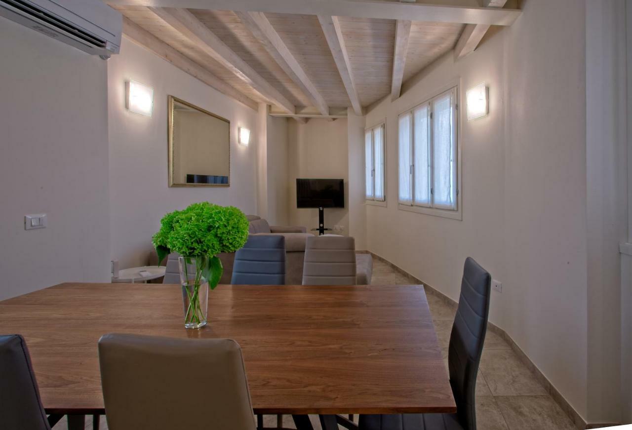 Casa Vacanze Marconi 22 Marone Εξωτερικό φωτογραφία