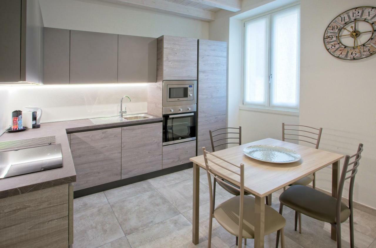 Casa Vacanze Marconi 22 Marone Εξωτερικό φωτογραφία