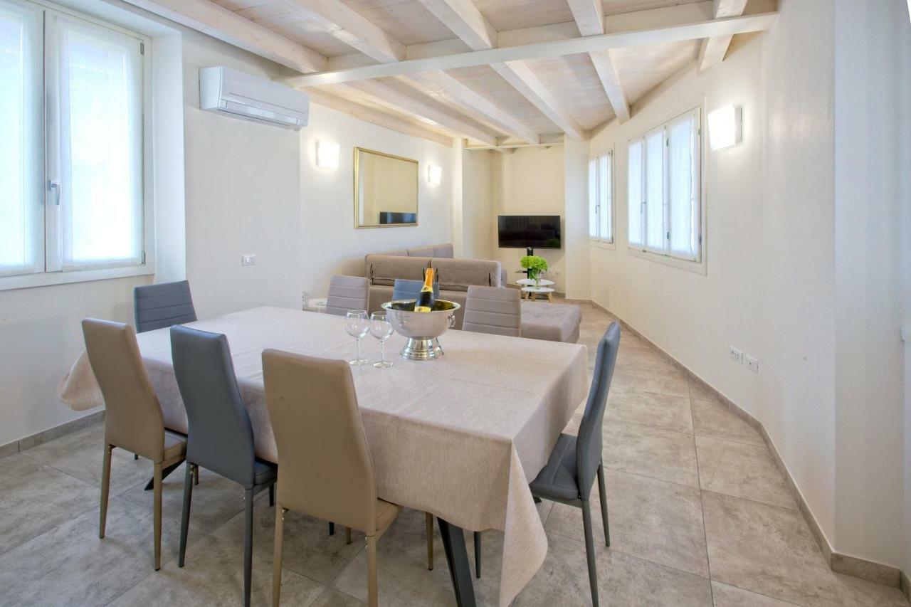 Casa Vacanze Marconi 22 Marone Εξωτερικό φωτογραφία