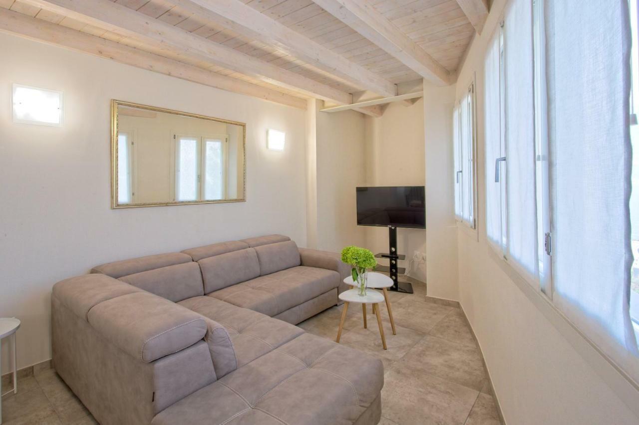 Casa Vacanze Marconi 22 Marone Εξωτερικό φωτογραφία